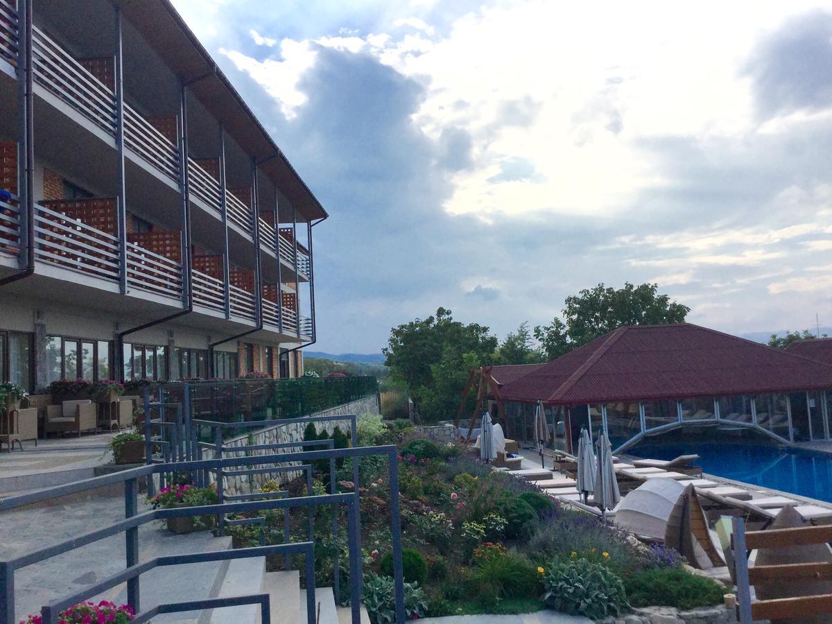 Iqaltʼo Savaneti Eco Hotel מראה חיצוני תמונה